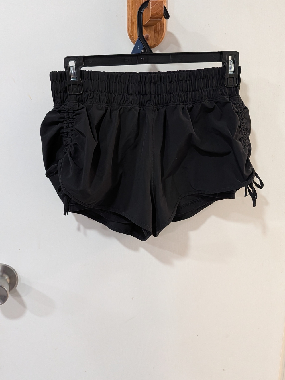Women's Black Ruched Side Athletic Shorts